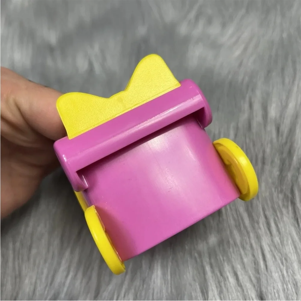 Disney Jr Muppet Babies Miss Piggy Car Bike Set